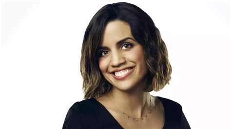 Natalie Morales: Filme, Serien und Biografie